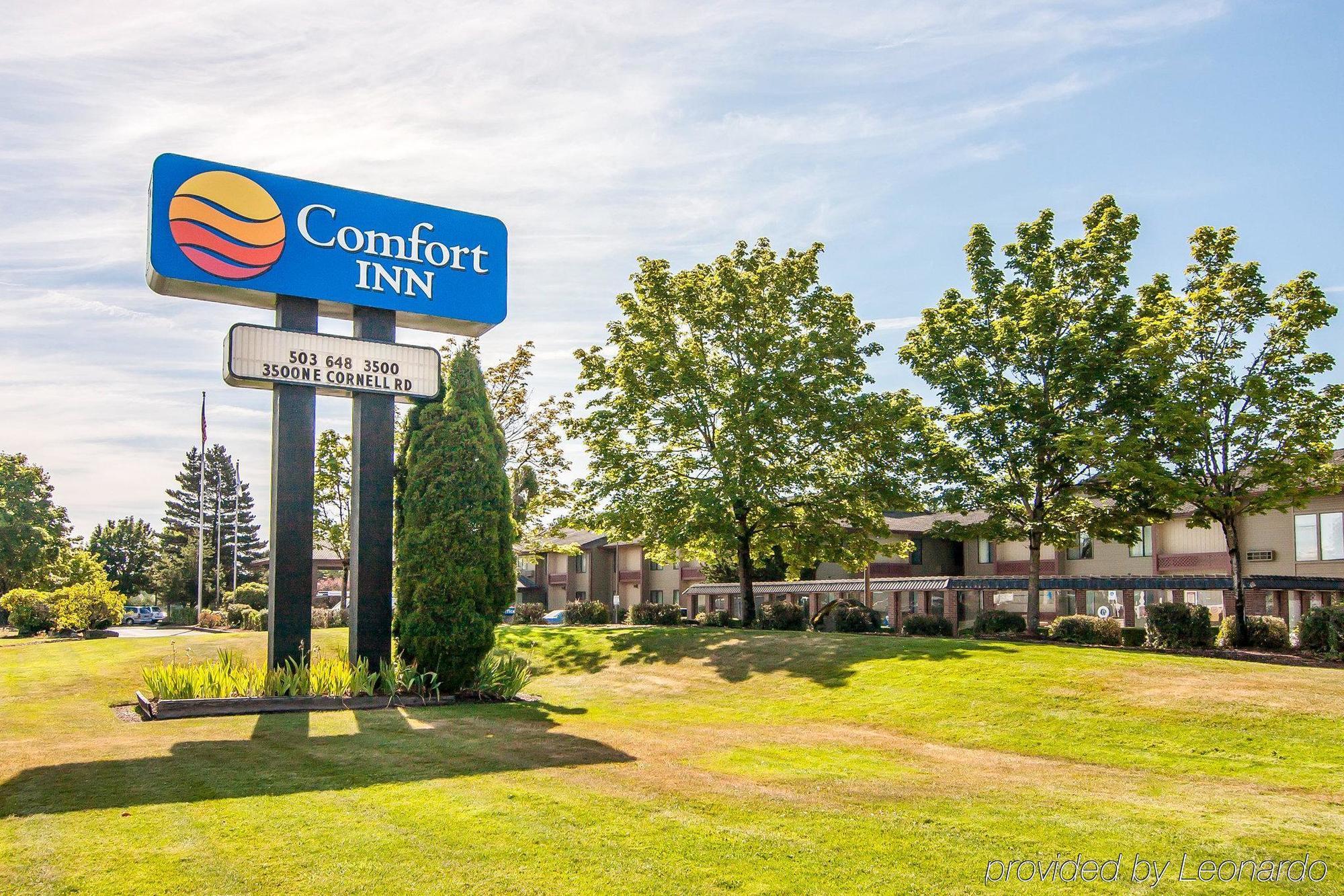 Comfort Inn Conference Center Гіллсборо Екстер'єр фото